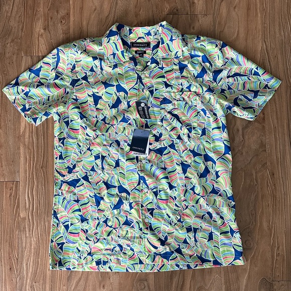 crown & ivy Other - **CROWN & IVY** NWT performance camp collar shirt SIZE MEDIUM